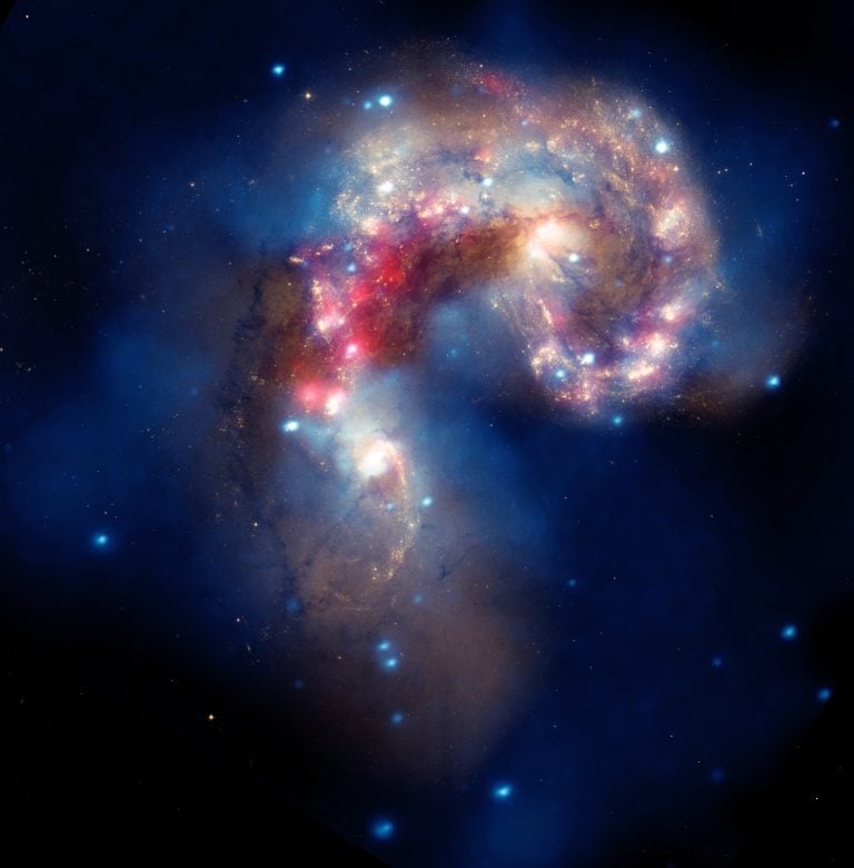 NASA Chandra Hubble image of Antennae Galaxies