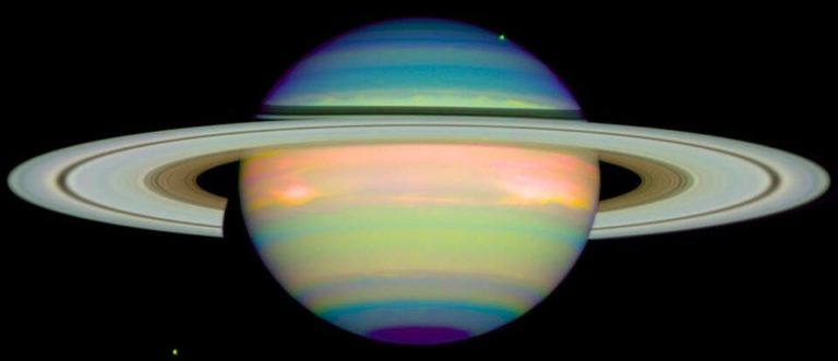 Infrared image of the planet Saturn